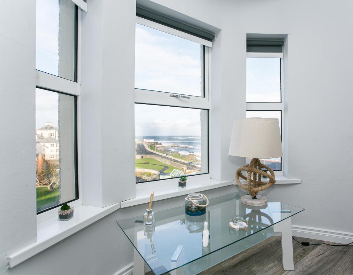 Apt3, No 2 Antrim Gardens, Portrush With Seaview Экстерьер фото